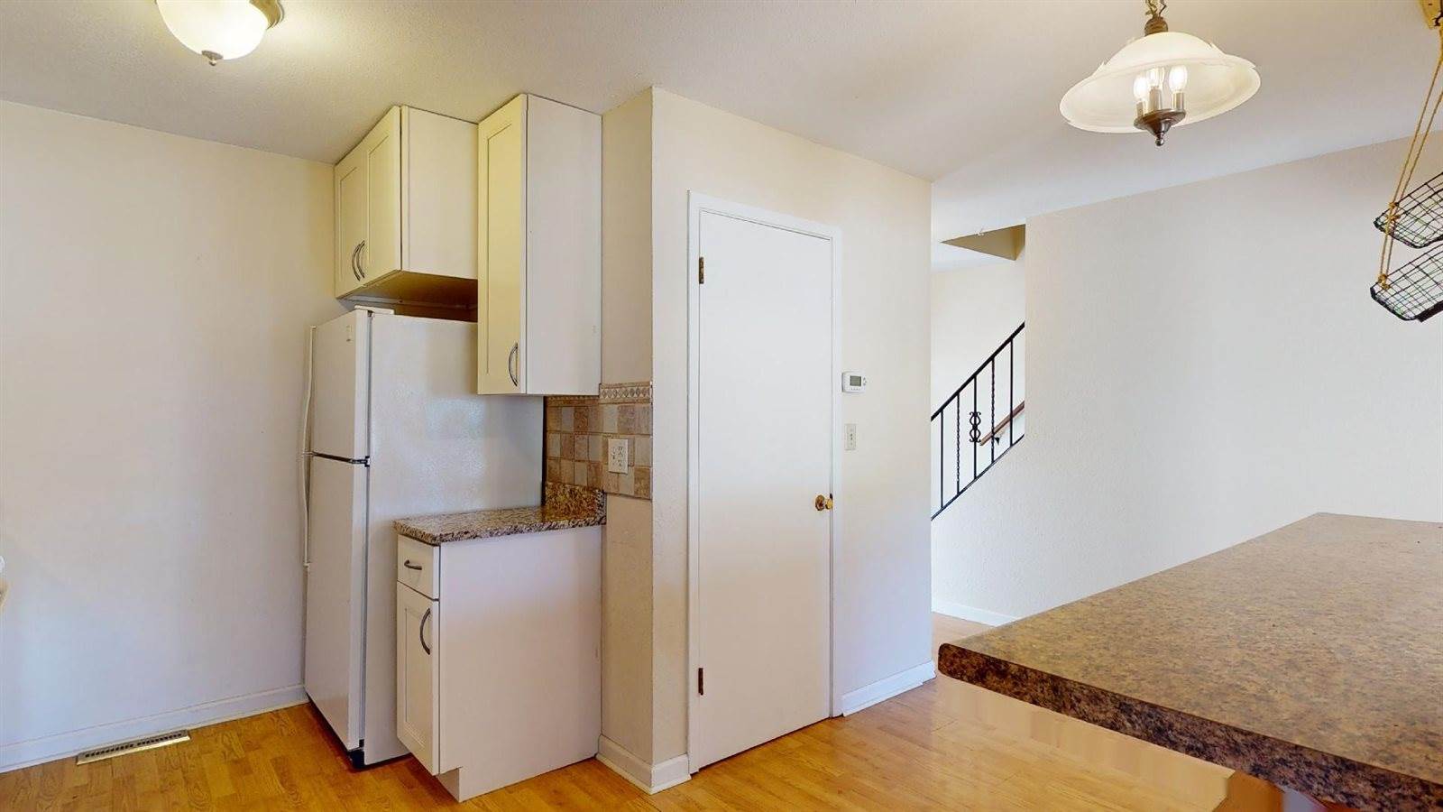 721 Meadow Place, Ames, IA 50010