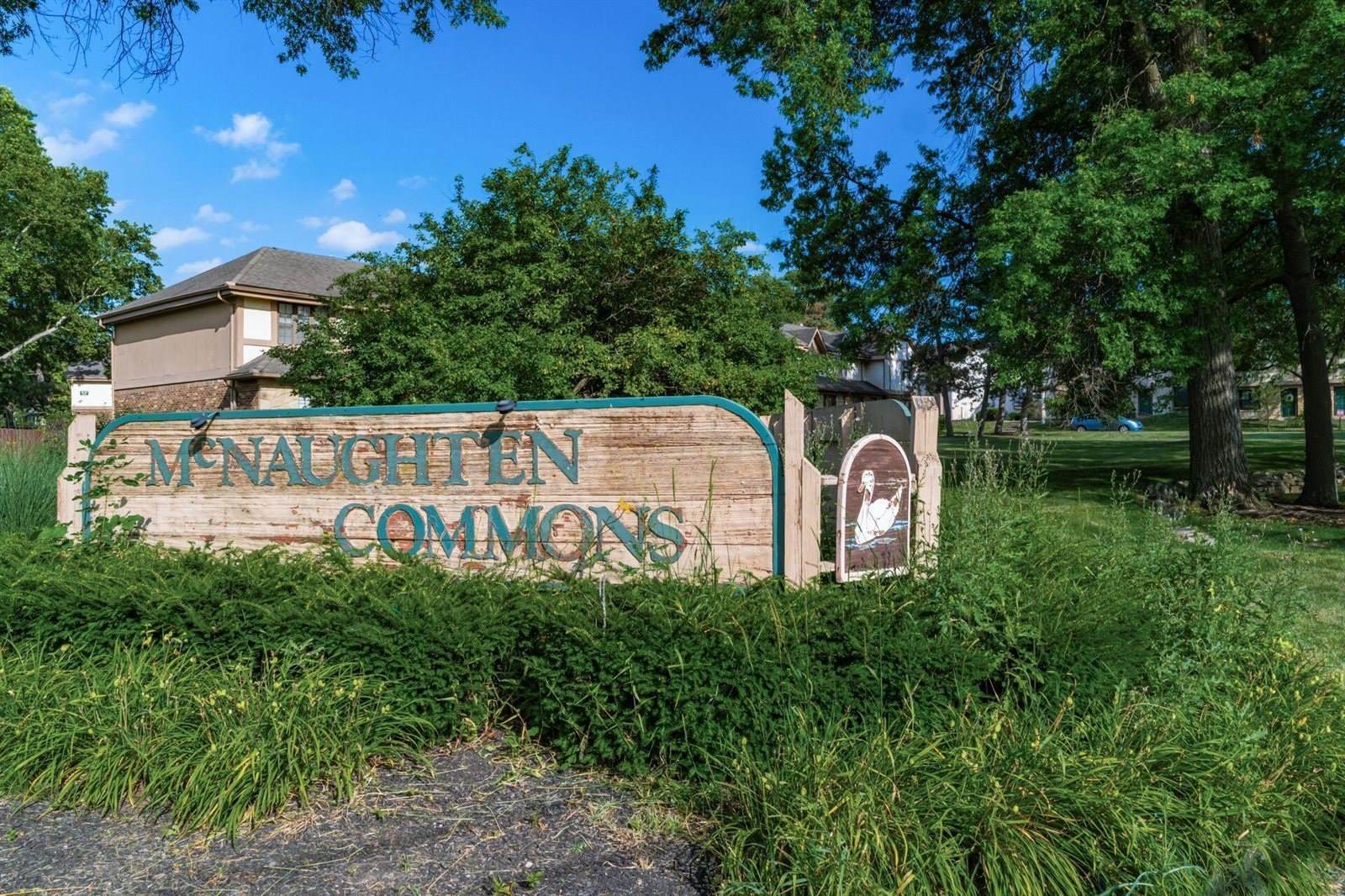 6205 Stornoway Drive South, Columbus, OH 43213