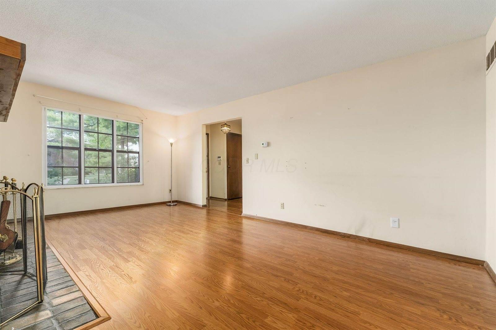6205 Stornoway Drive South, Columbus, OH 43213