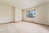 6205 Stornoway Drive South, Columbus, OH 43213