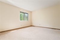 6205 Stornoway Drive South, Columbus, OH 43213