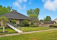 6205 Stornoway Drive South, Columbus, OH 43213