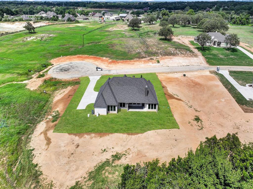 313 Wrangler Court, Weatherford, TX 76088