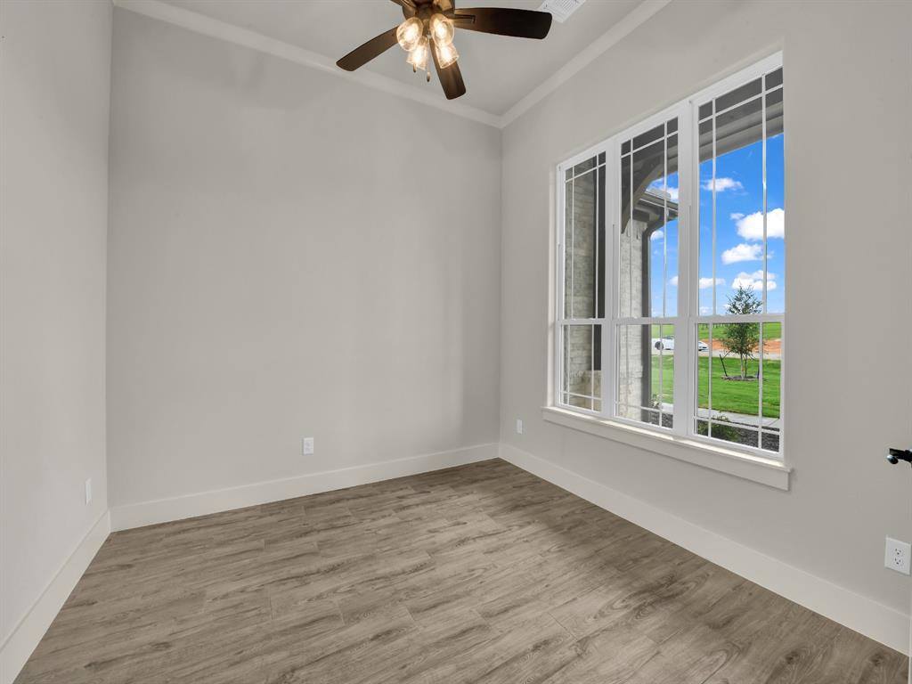 313 Wrangler Court, Weatherford, TX 76088