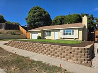2942 Apache Avenue, Ventura, CA 93001