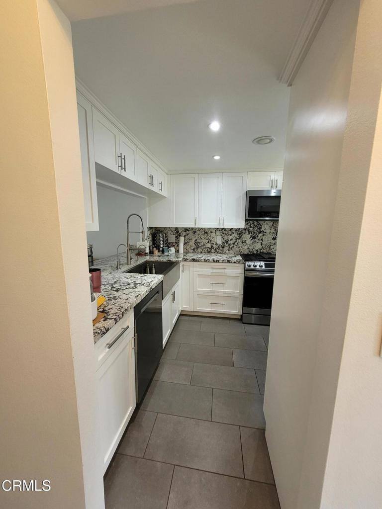 2905 Kelp Lane, Oxnard, CA 93035