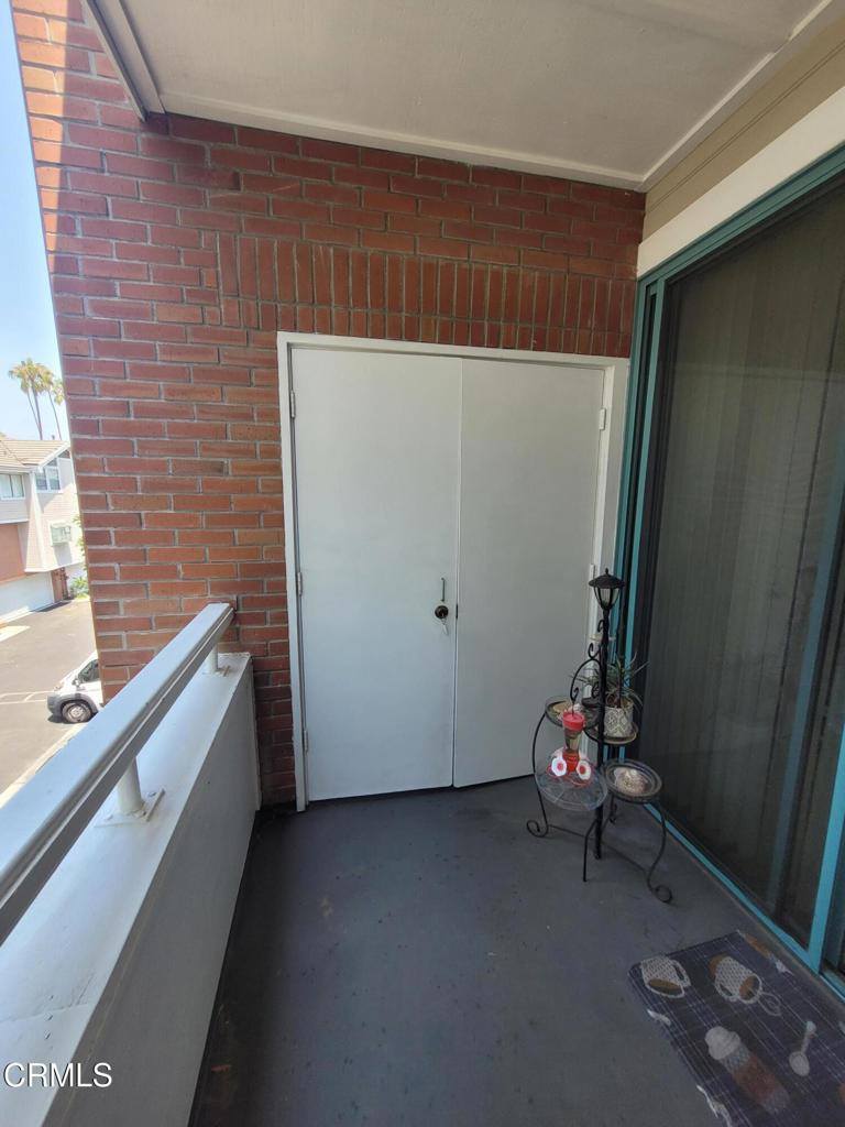 865 South B Street, Oxnard, CA 93030