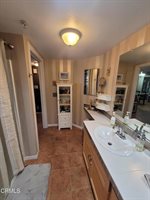 865 South B Street, Oxnard, CA 93030