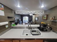 865 South B Street, Oxnard, CA 93030