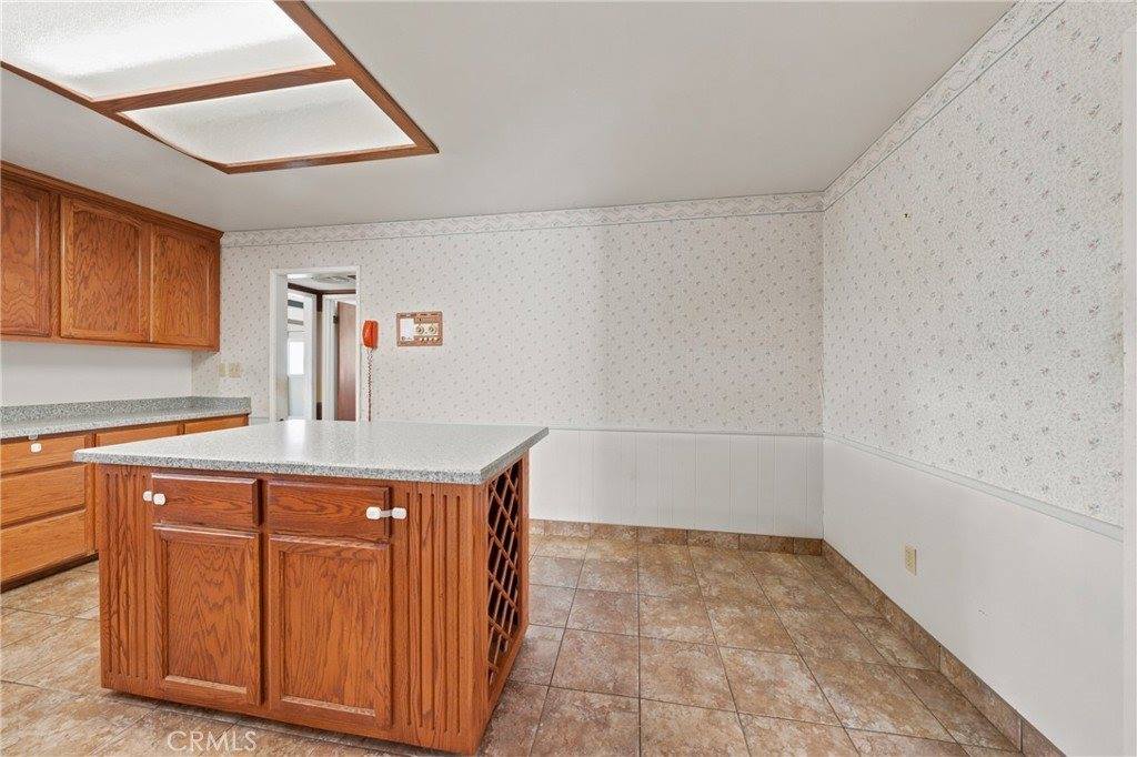 3611 Oak Drive, Clearlake, CA 95422