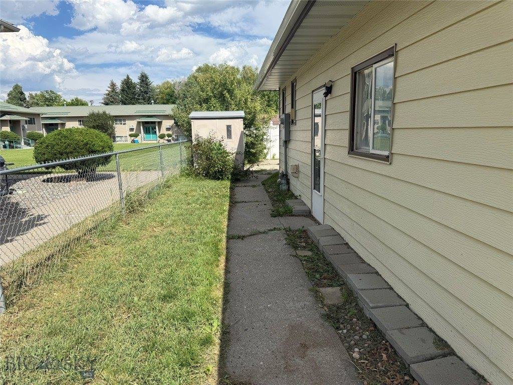 605 Robin Lane, Livingston, MT 59047