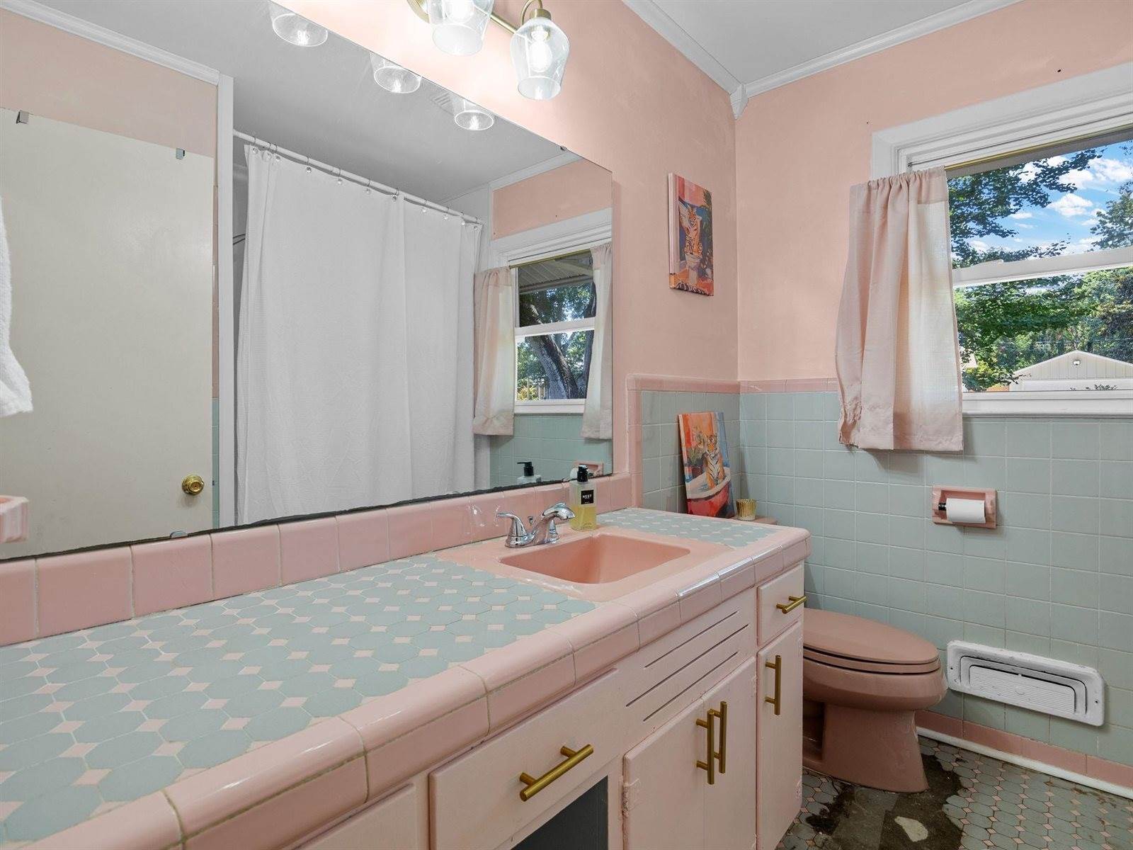 109 Kent Place, Spartanburg, SC 29307