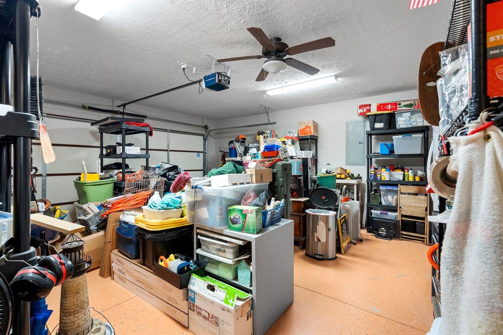 669 Laurel Ln, Murfreesboro, TN 37127