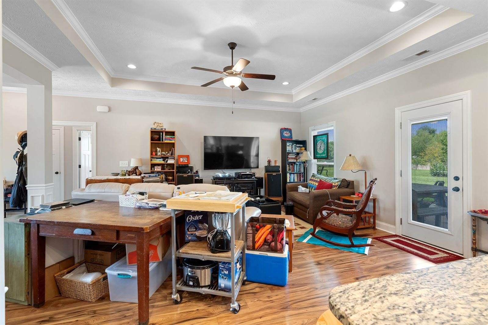 669 Laurel Ln, Murfreesboro, TN 37127