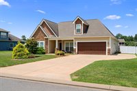 669 Laurel Ln, Murfreesboro, TN 37127