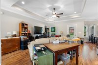 669 Laurel Ln, Murfreesboro, TN 37127