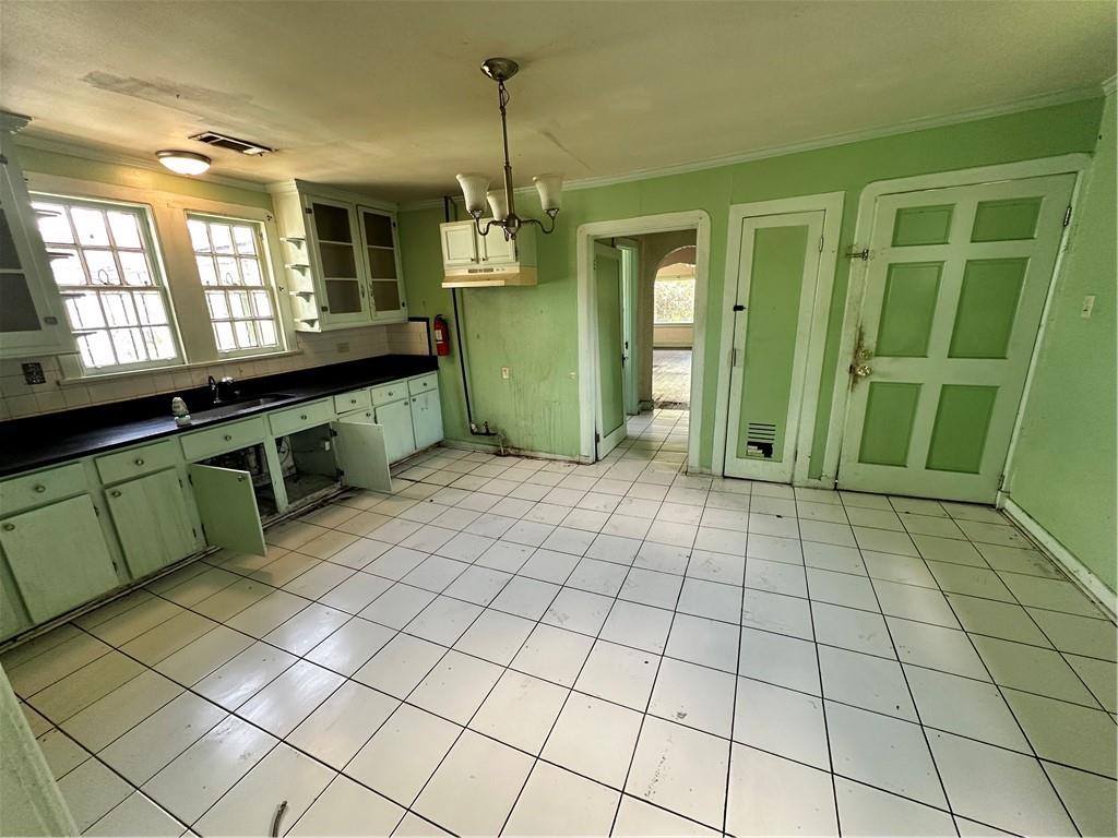 1936 Painters Street, New Orleans, LA 70117