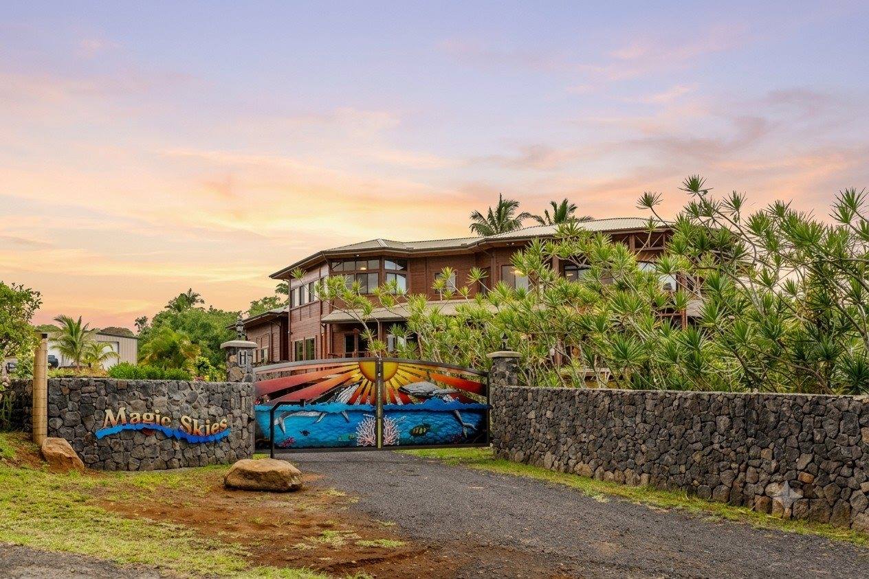 120 Woa Rd, Hilo, HI 96720