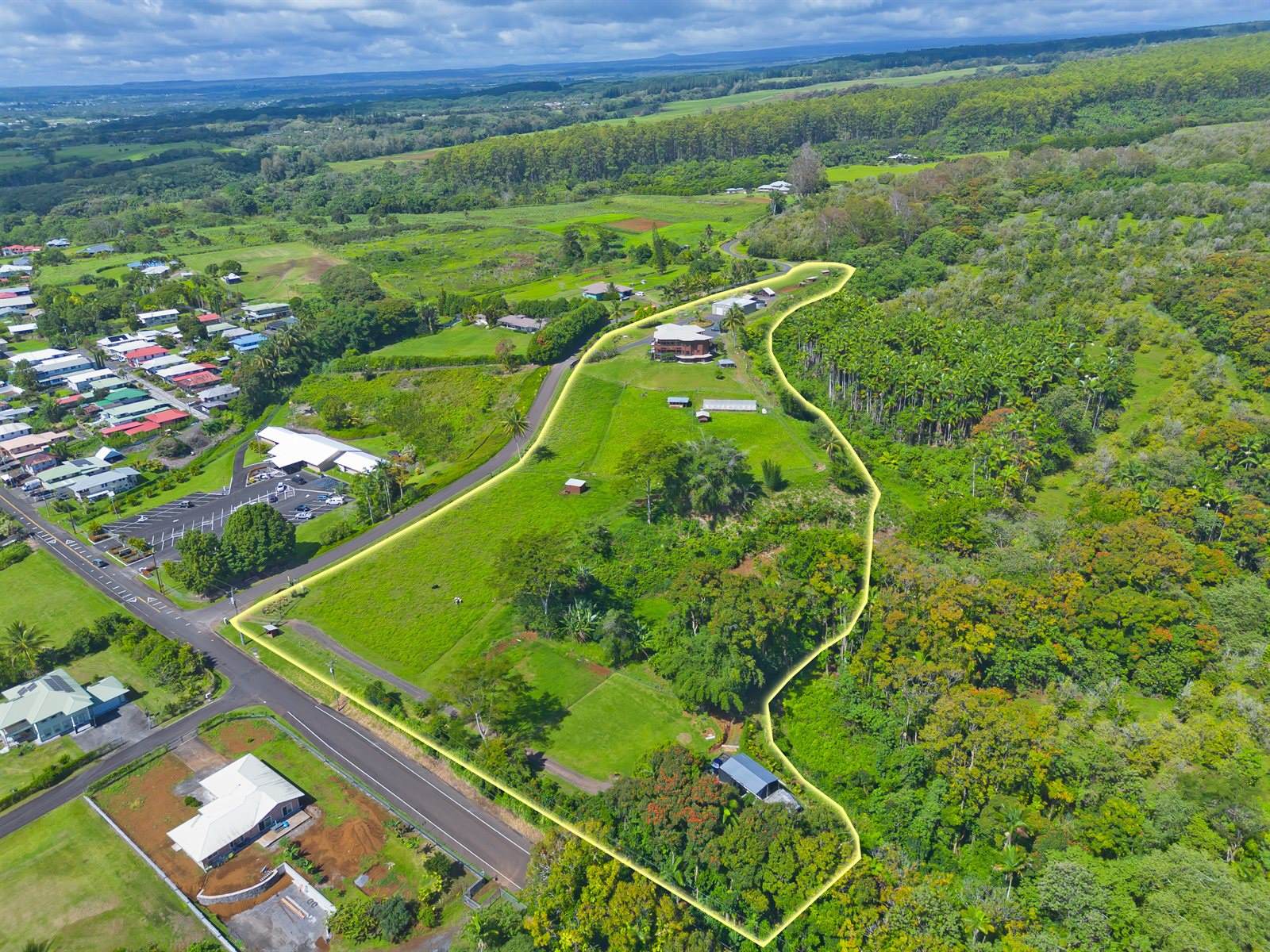 120 Woa Rd, Hilo, HI 96720