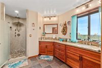 120 Woa Rd, Hilo, HI 96720