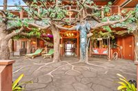 120 Woa Rd, Hilo, HI 96720
