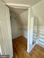 2903 Oak Knoll Drive, Falls Church, VA 22042