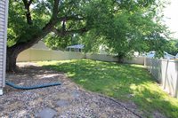 609 11th St NW, Minot, ND 58703