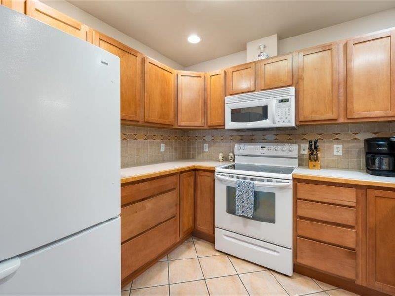 301 Erceg Street, Fairbanks, AK 99701