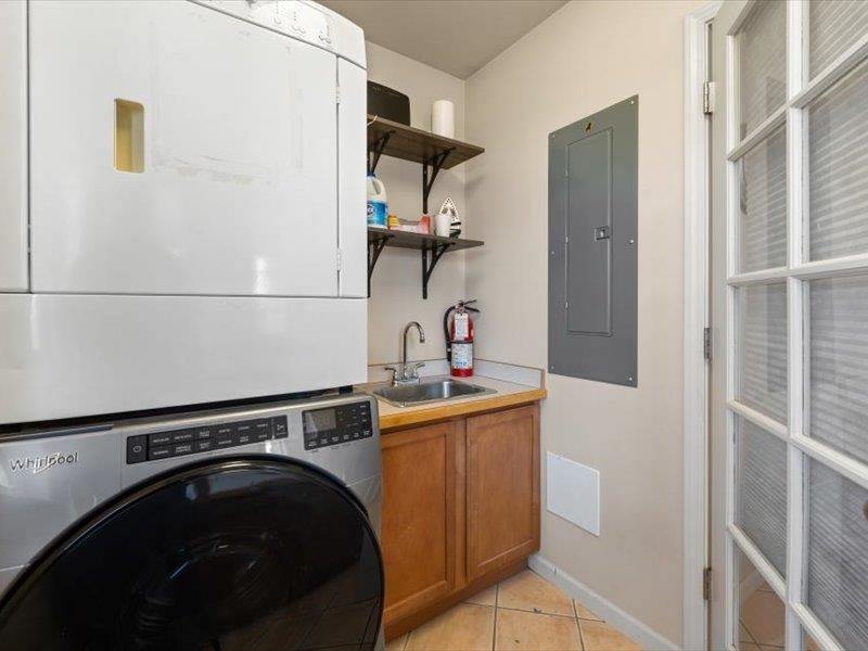 301 Erceg Street, Fairbanks, AK 99701