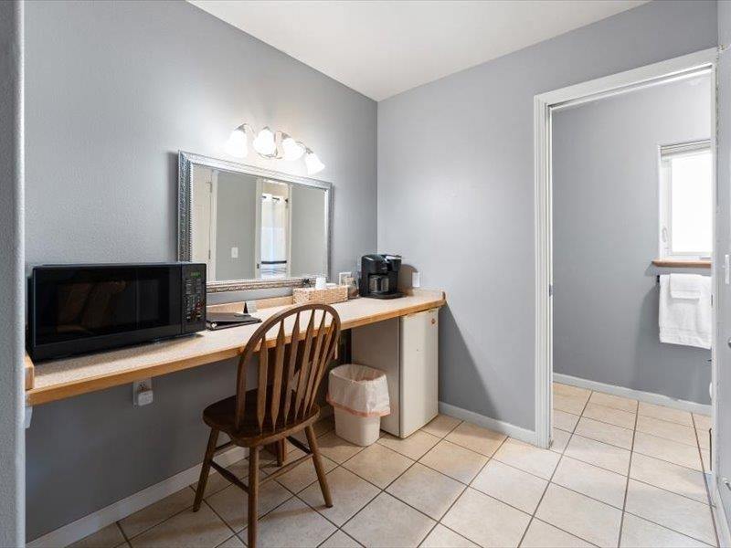 301 Erceg Street, Fairbanks, AK 99701