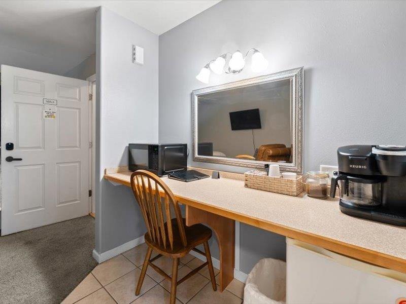 301 Erceg Street, Fairbanks, AK 99701