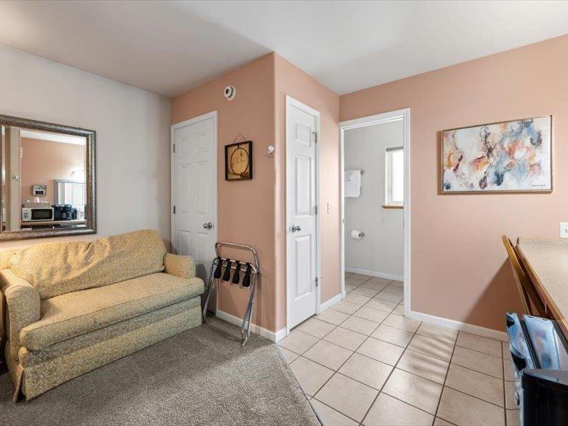 301 Erceg Street, Fairbanks, AK 99701