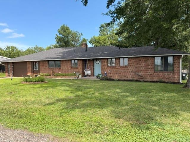 5 Sunset Lane, Paola, KS 66071