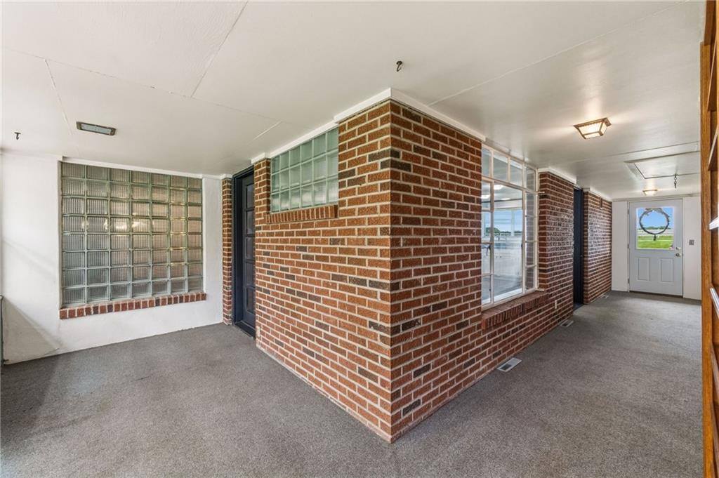 5 Sunset Lane, Paola, KS 66071