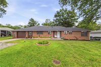 5 Sunset Lane, Paola, KS 66071