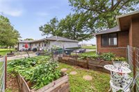 5 Sunset Lane, Paola, KS 66071