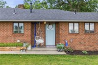 5 Sunset Lane, Paola, KS 66071