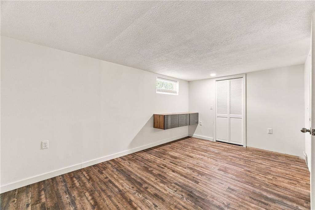 5529 Outlook Street, Mission, KS 66202