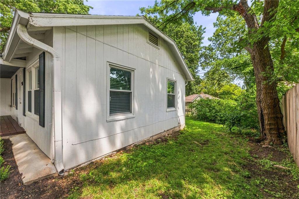 5529 Outlook Street, Mission, KS 66202