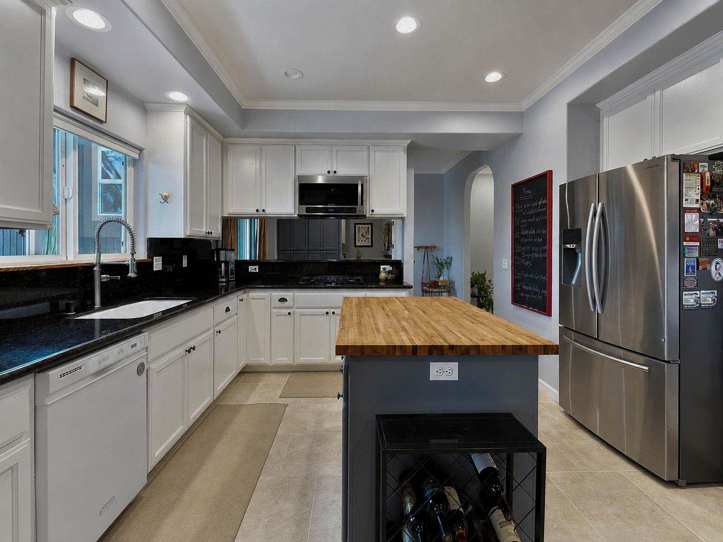 1070 Suzanne Drive, Angels Camp, CA 95222