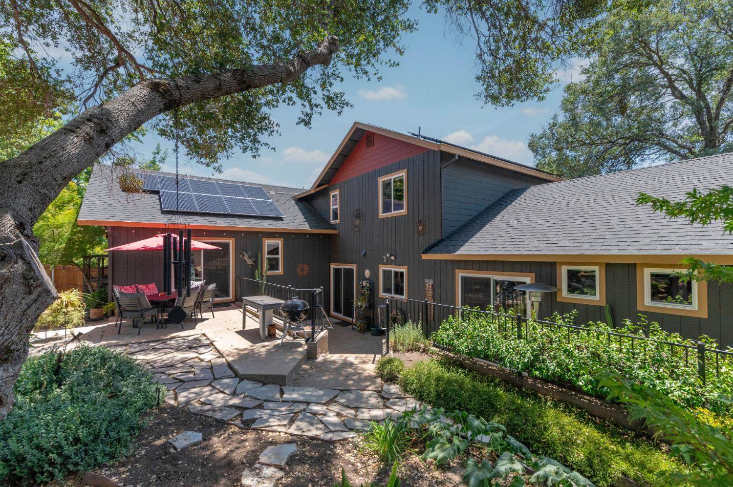 1070 Suzanne Drive, Angels Camp, CA 95222