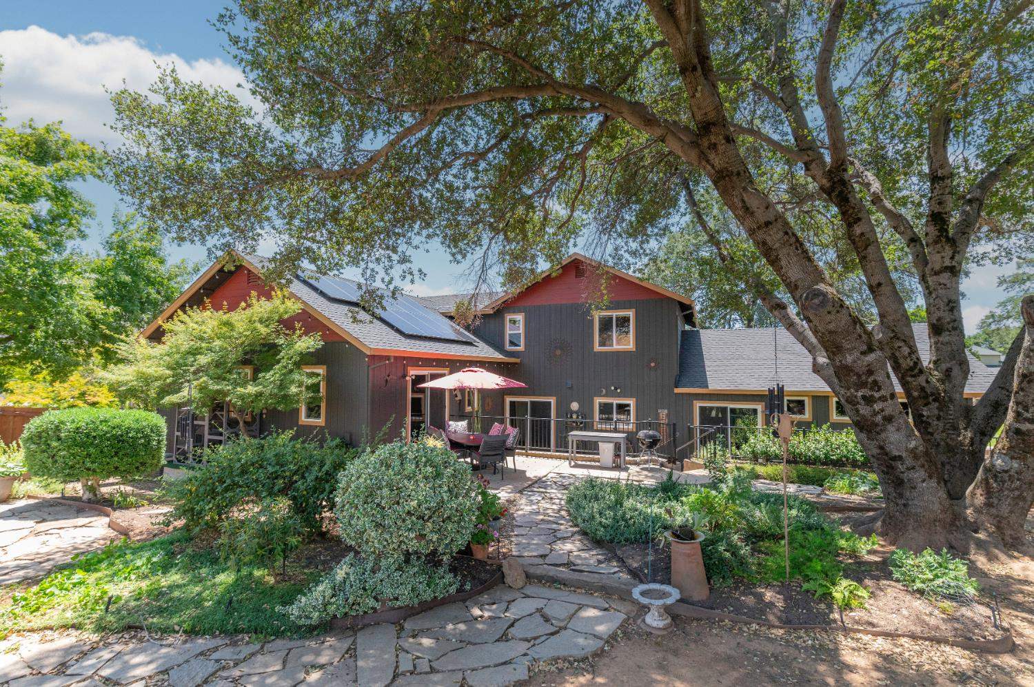 1070 Suzanne Drive, Angels Camp, CA 95222