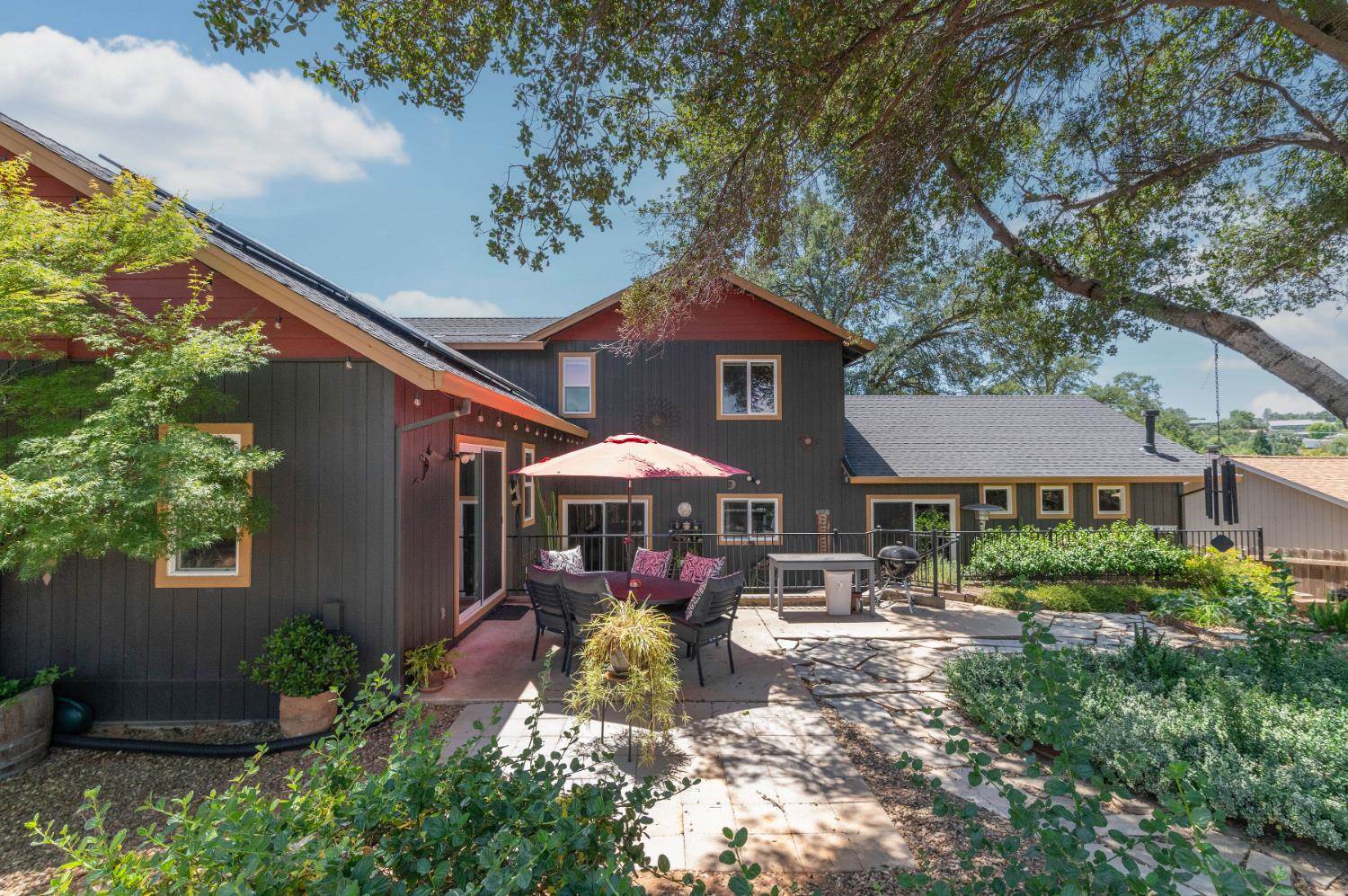 1070 Suzanne Drive, Angels Camp, CA 95222