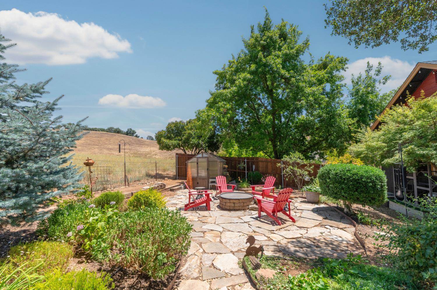 1070 Suzanne Drive, Angels Camp, CA 95222