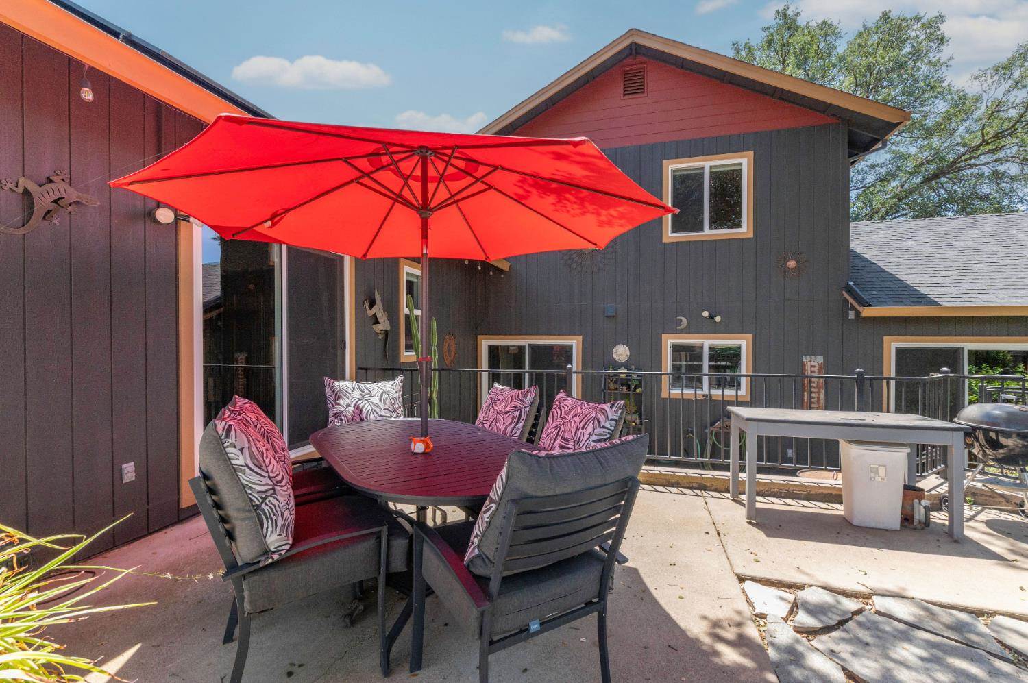 1070 Suzanne Drive, Angels Camp, CA 95222