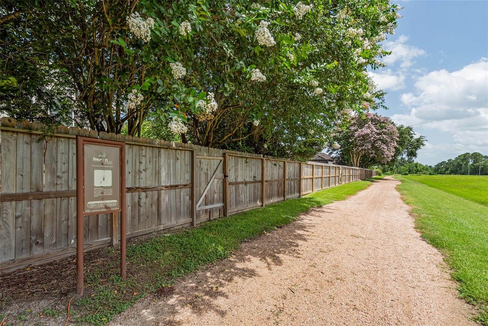 3306 Autumn Forest Drive, Pearland, TX 77584