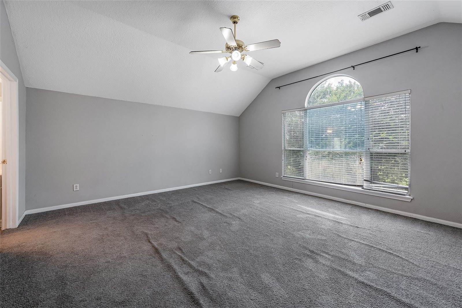 3306 Autumn Forest Drive, Pearland, TX 77584