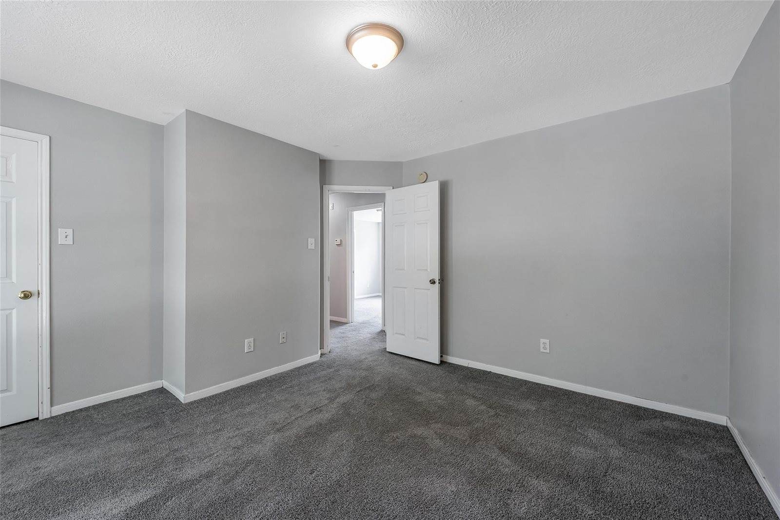 3306 Autumn Forest Drive, Pearland, TX 77584