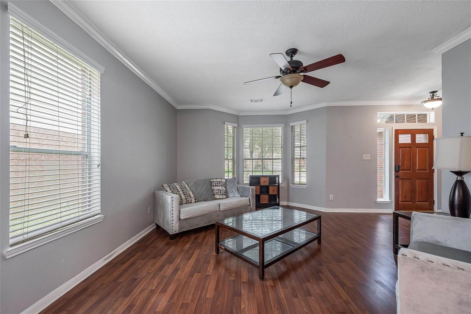 3306 Autumn Forest Drive, Pearland, TX 77584