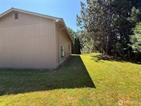 651 Upland Drive South, Mount Vernon, WA 98273